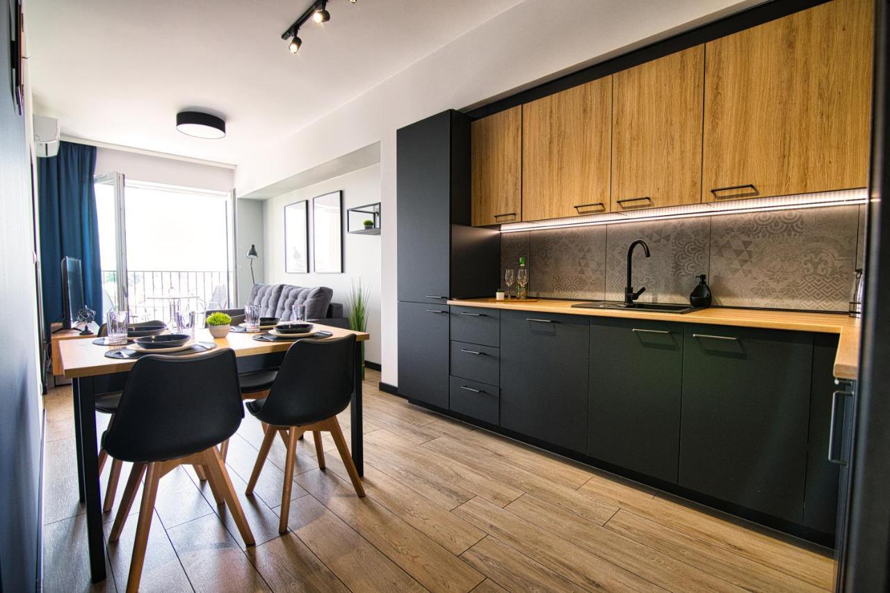 Apartament Timi Zator Bagian luar foto